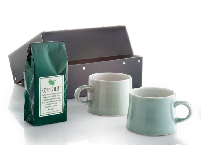 2 tea cups with a bag of tea